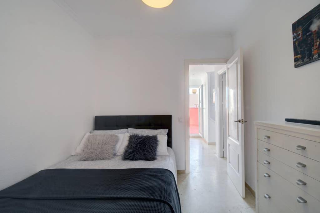 Duplex Con Vistas Al Mar Leilighet La Línea de la Concepción Eksteriør bilde
