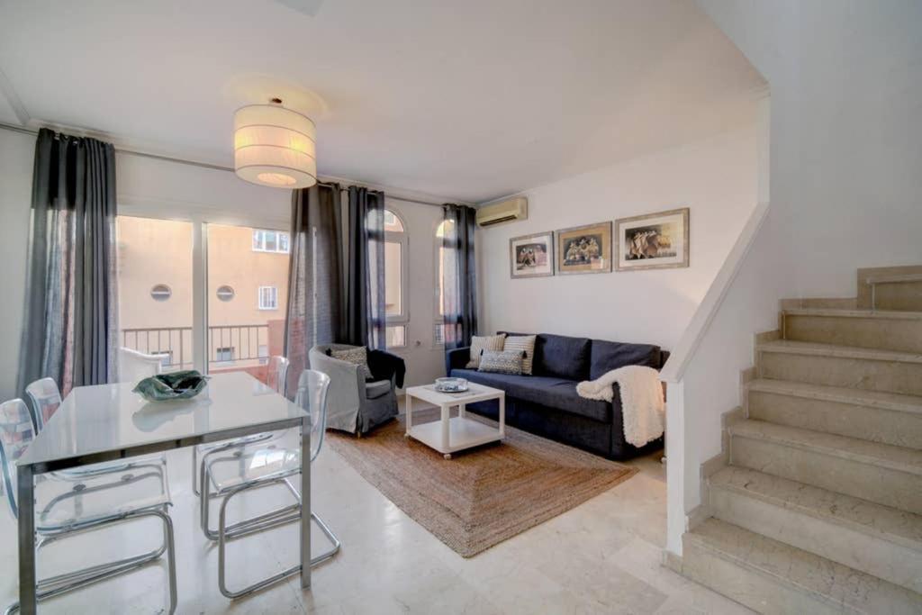 Duplex Con Vistas Al Mar Leilighet La Línea de la Concepción Eksteriør bilde