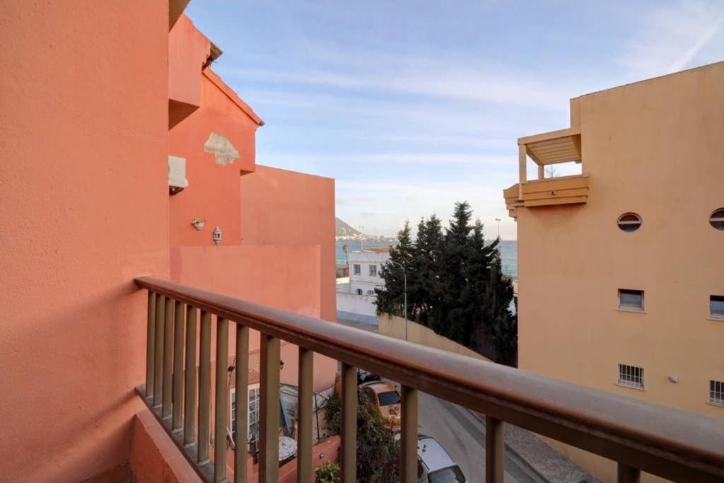 Duplex Con Vistas Al Mar Leilighet La Línea de la Concepción Eksteriør bilde